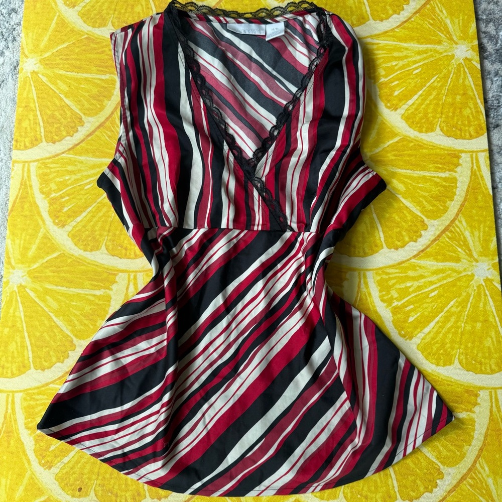 Red & Black Satin Lace 90s/Y2k Vintage Tank